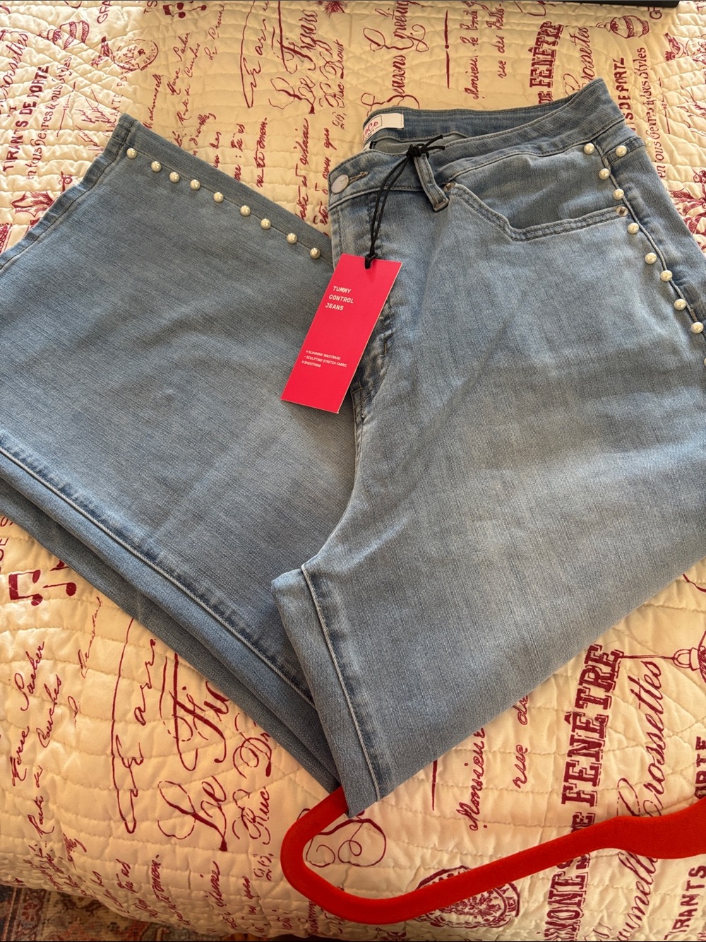 NWT MOCO Cropped Wide Leg Pearl-Trim Light Blue Jeans. SZ 16-18W